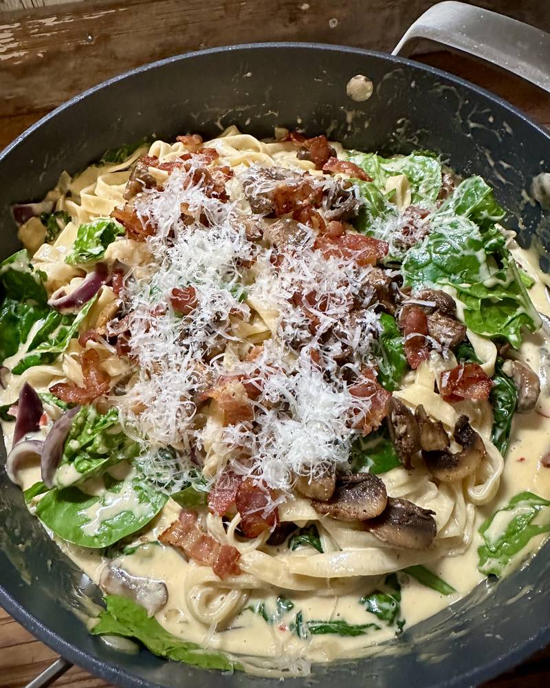 Kremet pasta med sopp og bacon