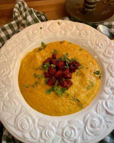 Spicy gulrotsuppe 